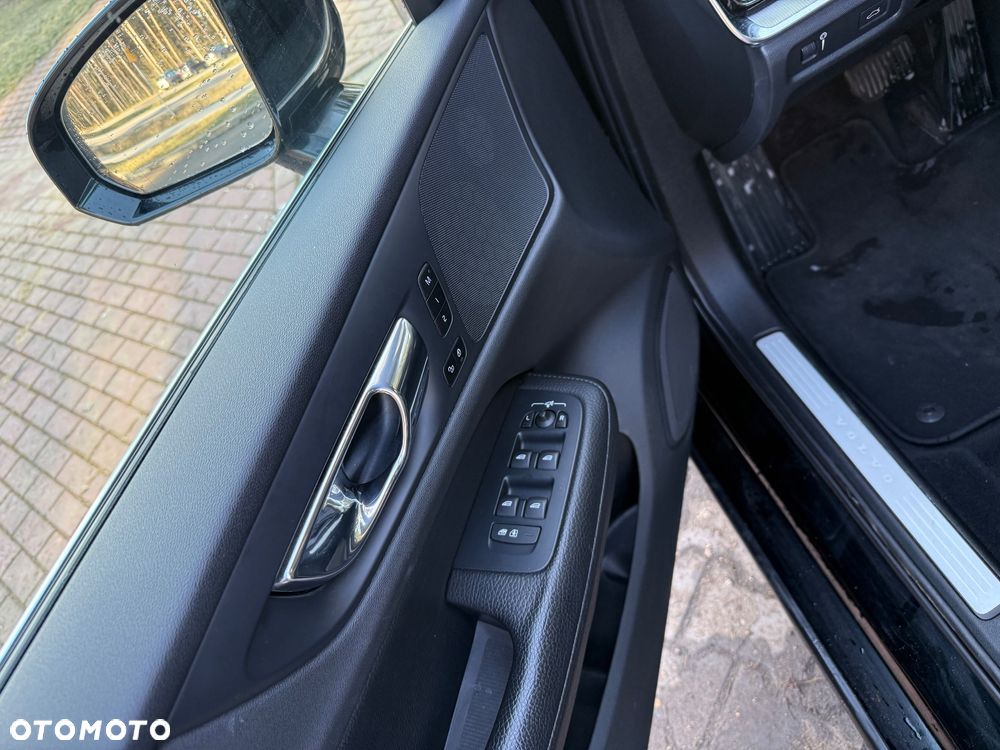 Volvo V60 D4 Inscription - 13