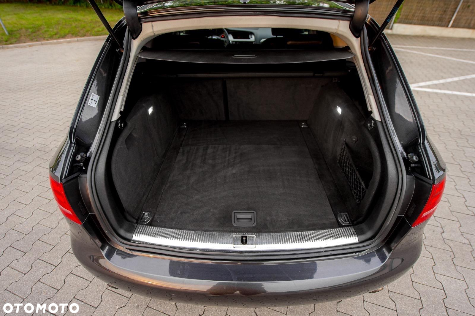 Audi A4 Avant 2.0 TFSI quattro Ambiente - 35