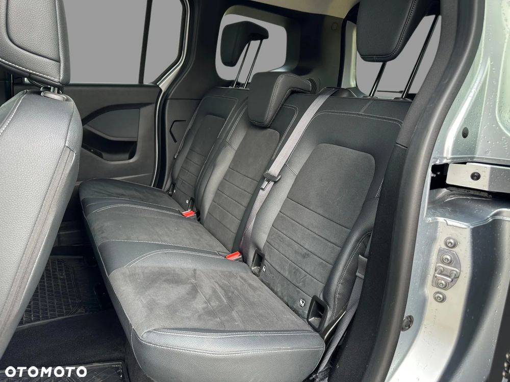Mercedes-Benz Klasa T 180 d Progressive - 10