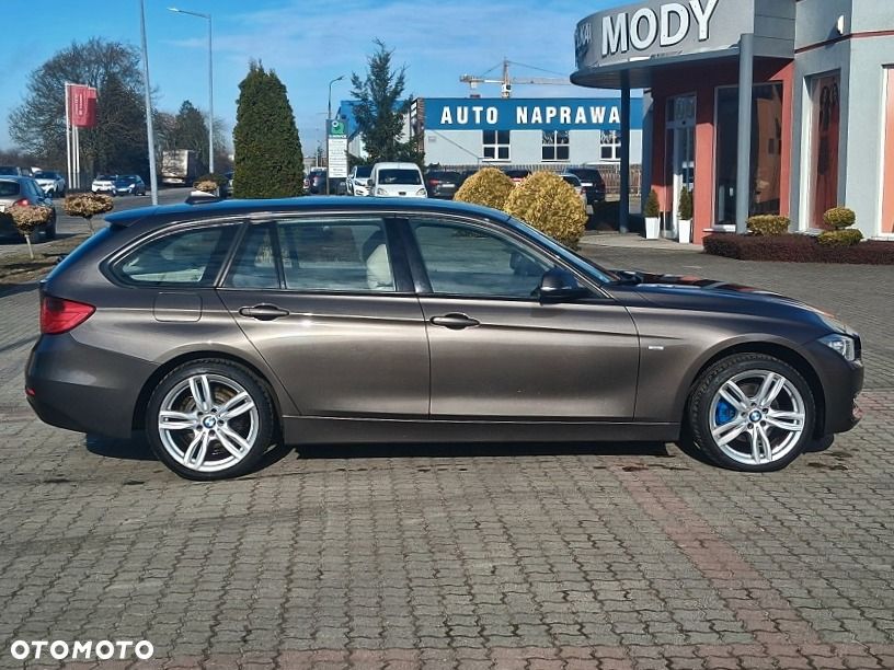 BMW Seria 3 320d xDrive Modern Line - 9