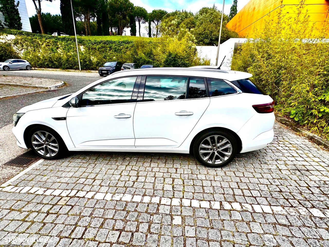 Renault Mégane Sport Tourer 1.5 dCi GT Line EDC - 1