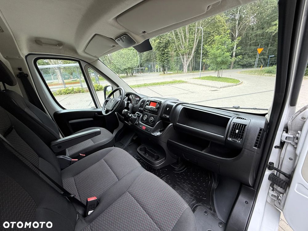 Opel Movano - 23
