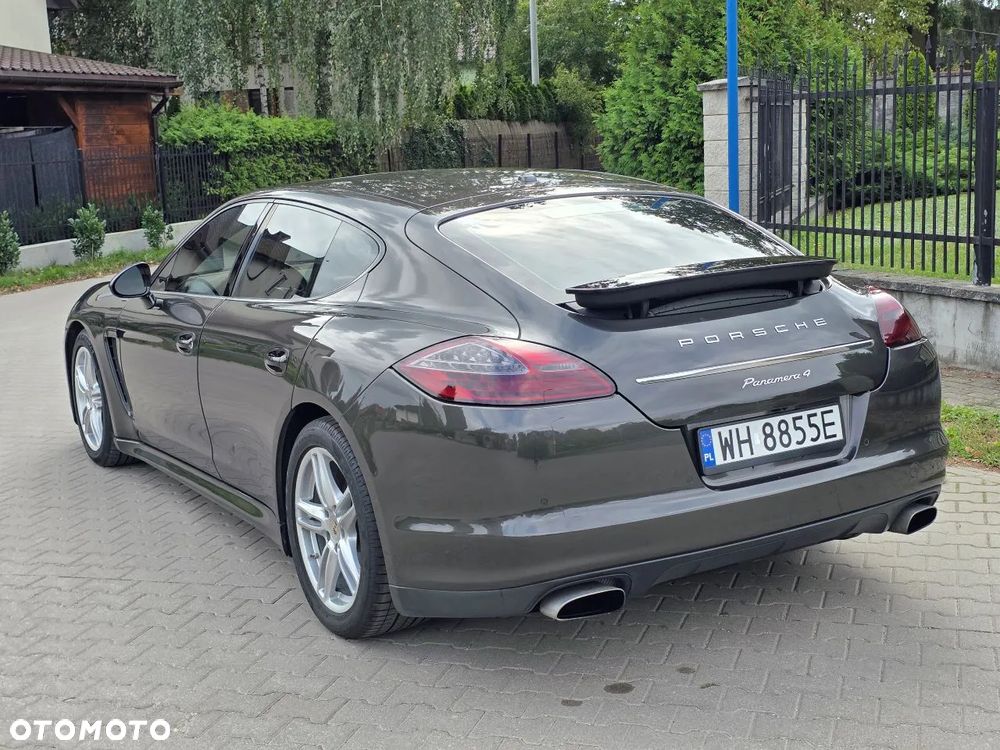 Porsche Panamera 4 PDK - 7