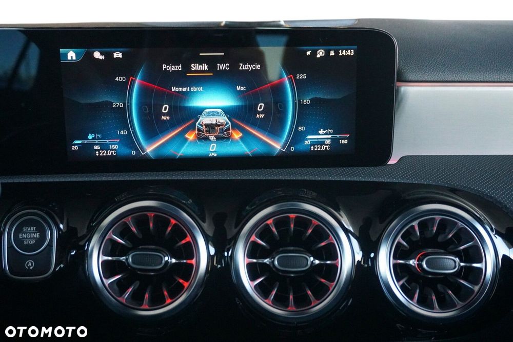 Mercedes-Benz Klasa A 35 AMG 4-Matic 8G-DCT - 15