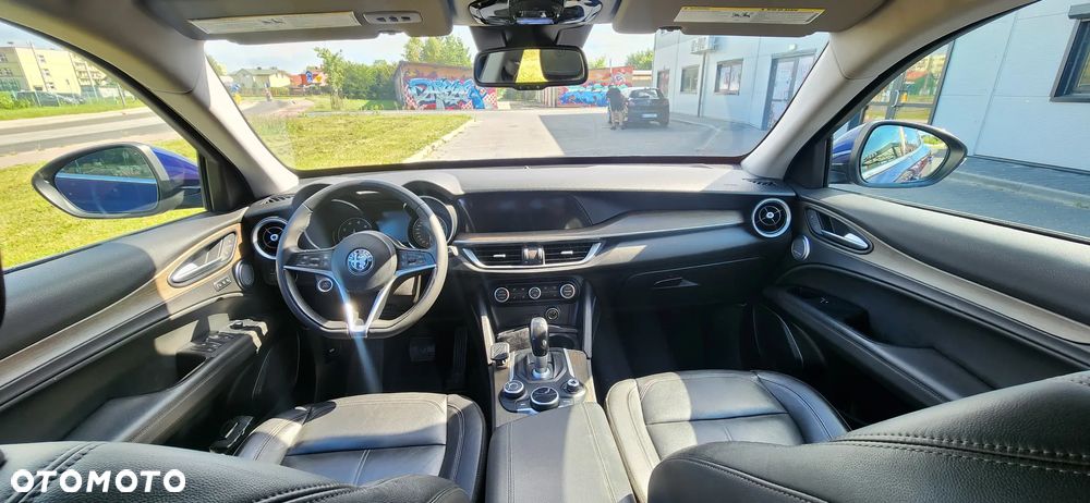Alfa Romeo Stelvio 2.0 Turbo TI Q4 - 11