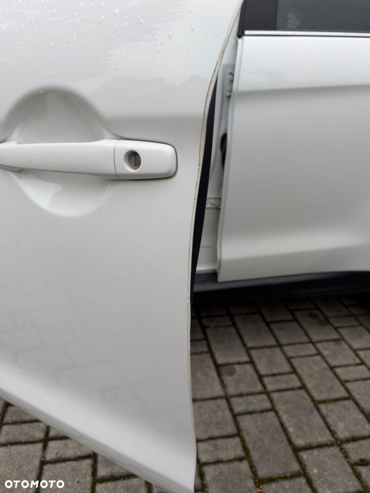 Mitsubishi ASX 1.6 Invite Navi - 32
