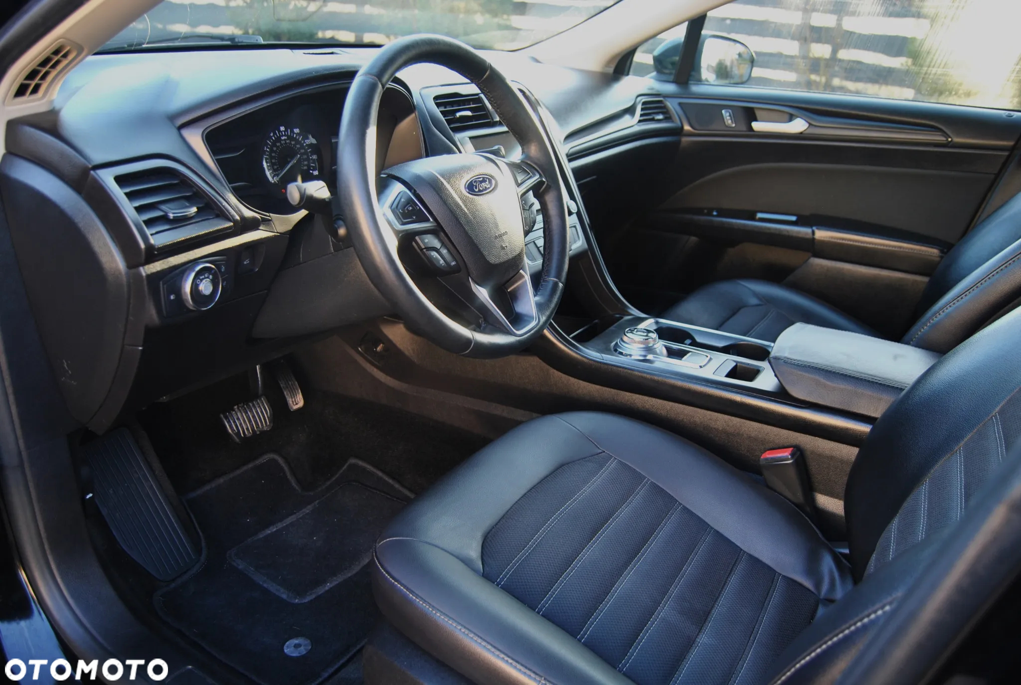 Ford Fusion 2.0 EcoBoost Titanium - 5