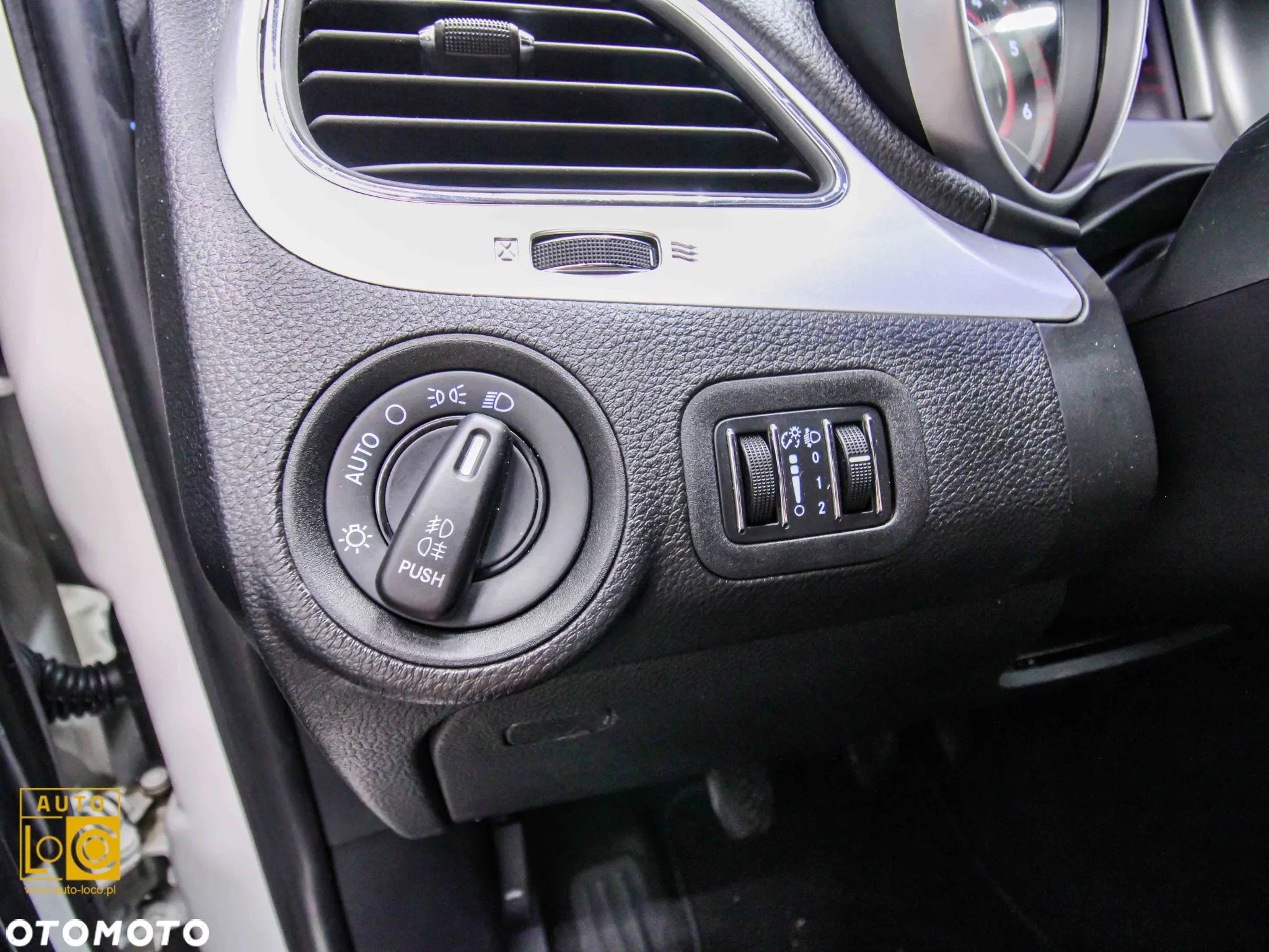 Fiat Freemont 2.0 Multijet 16V DPF Urban - 31