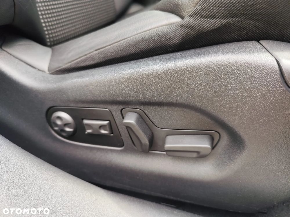 Citroën C5 HDi 165 FAP Exclusive - 33