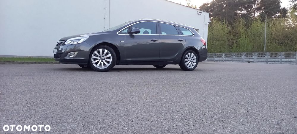 Opel Astra 1.7 CDTI DPF Cosmo - 35