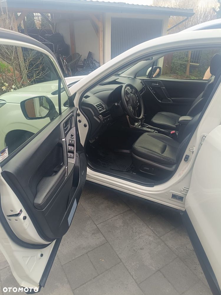 Subaru Forester 2.0 XT Sport Lineartronic - 9