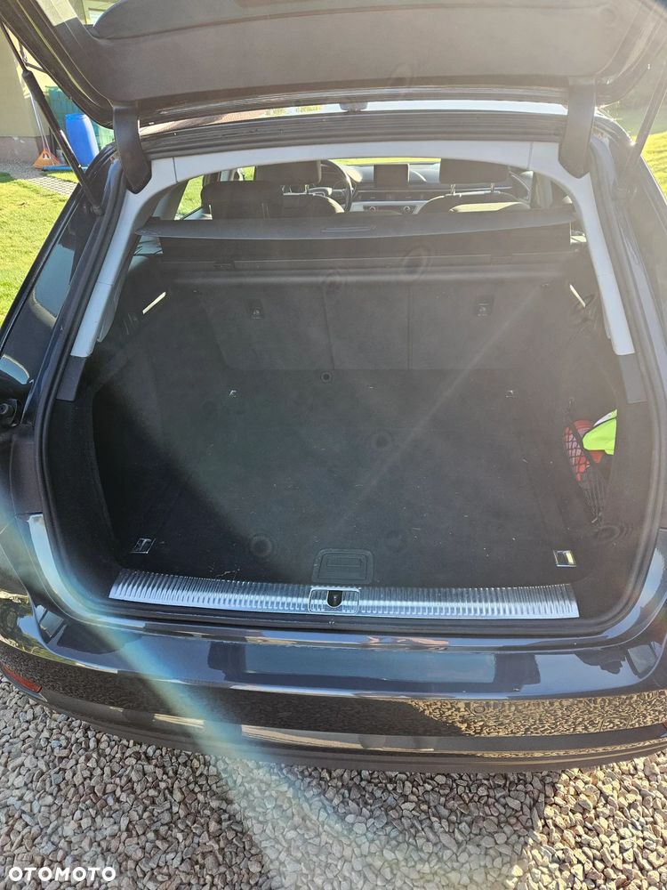 Audi A4 Avant 2.0 TDI S tronic - 8