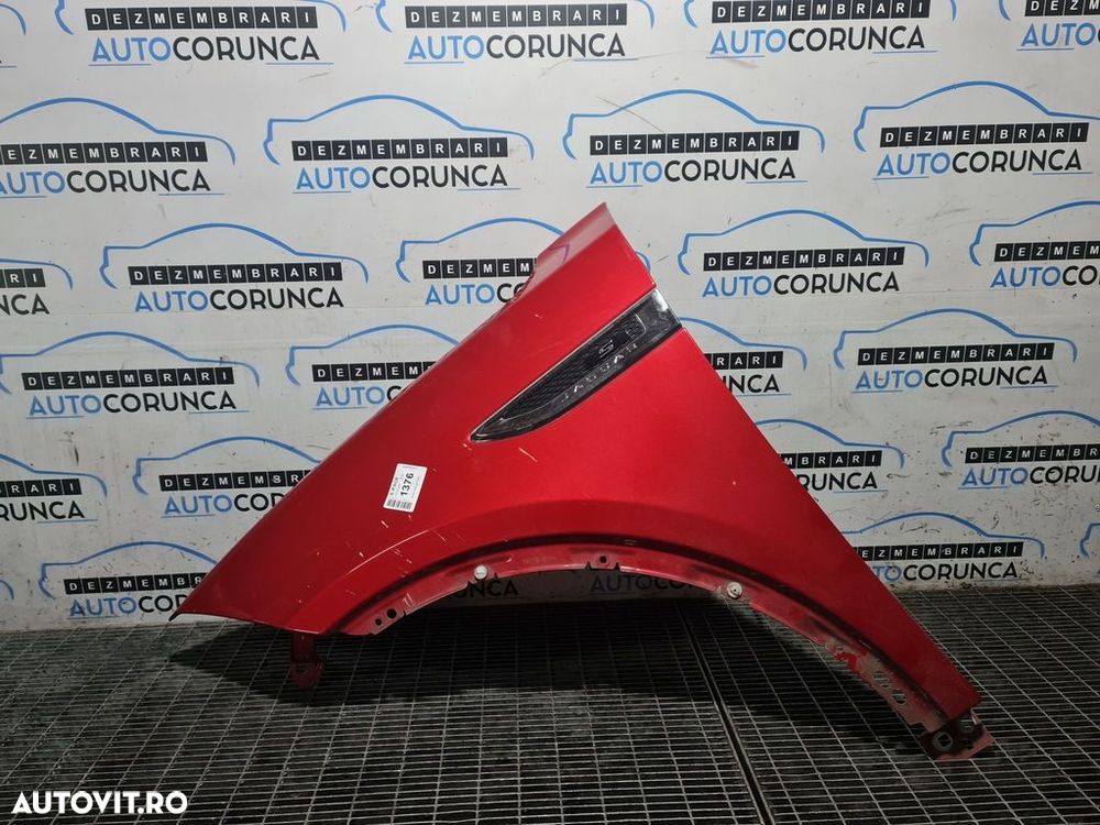 Aripa Stanga Fata Jaguar E - PACE 2017 - 2020 4 Usi Firenze Red Cah (1376) - 1