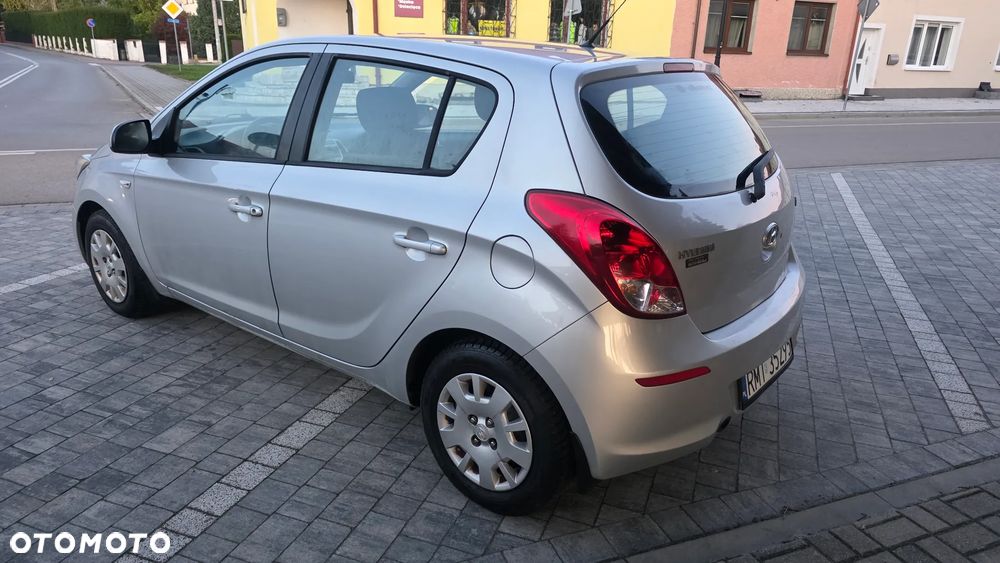 Hyundai i20 - 8