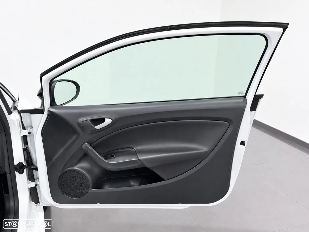 SEAT Ibiza SC 1.4 TSI DSG Cupra - 40
