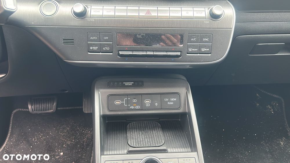 Hyundai Kona - 9