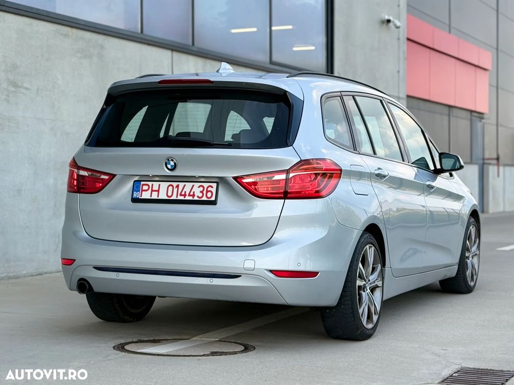 BMW Seria 2 218d - 6