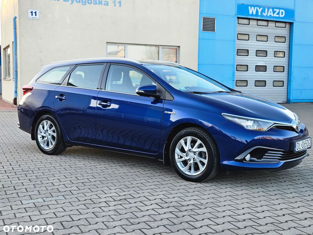 Toyota Auris Hybrid 135 Premium - 15