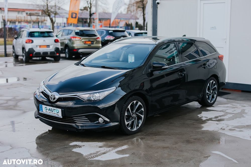 Toyota Auris 1.6 D-4D Comfort - 4