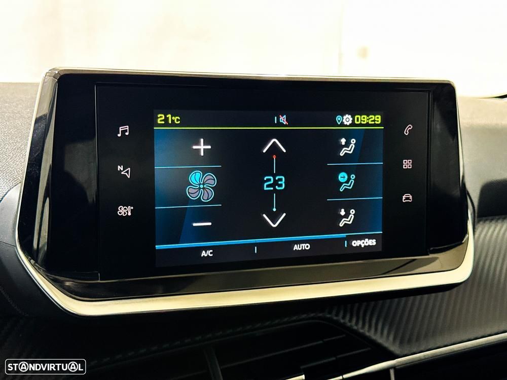 Peugeot e-208 50 kWh SE Style - 53