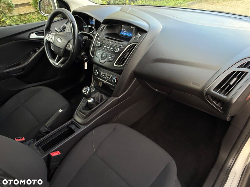 Ford Focus 1.5 EcoBlue Start-Stopp-System ACTIVE DESIGN - 16