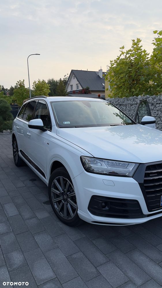 Audi Q7 - 4