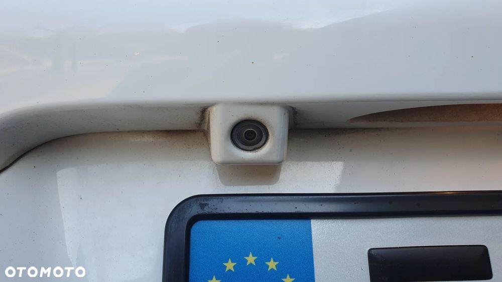 Kia Venga 1.6 CVVT Titanium Collection - 16