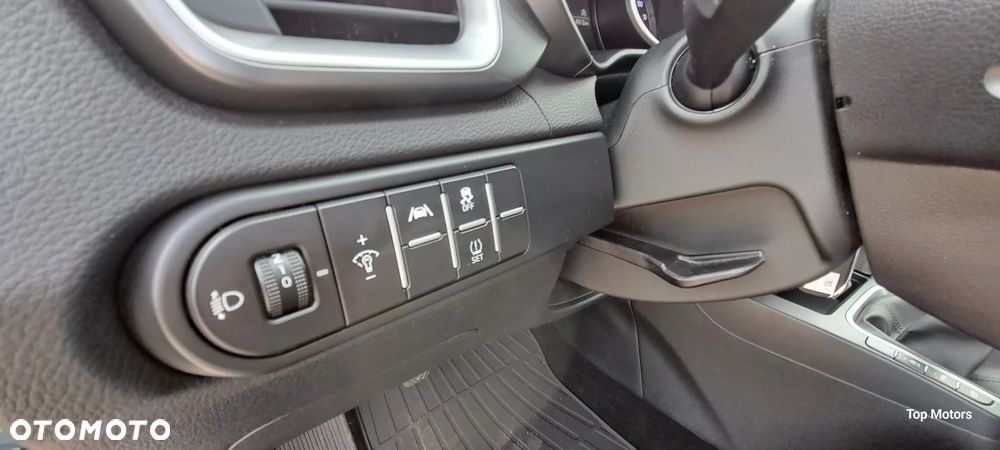 Kia Ceed 1.5 T-GDI M - 33