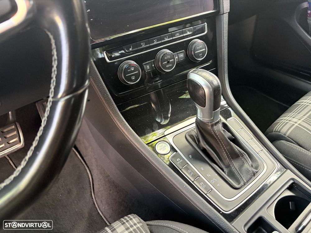 VW Golf GTD 2.0 TDI SCR DSG - 4