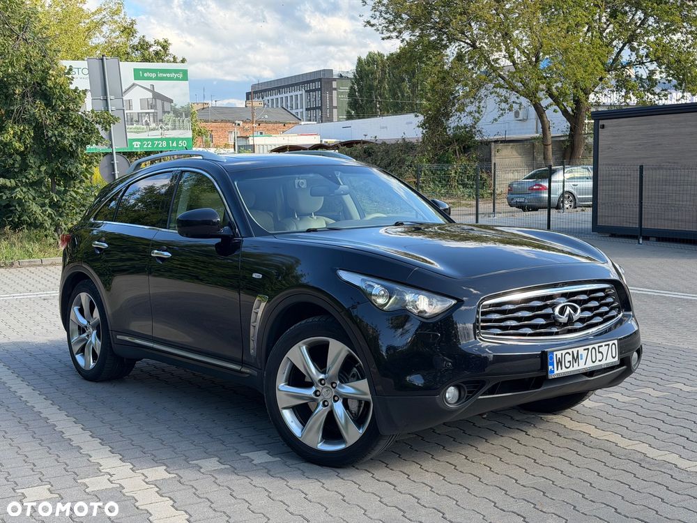 Infiniti FX - 1