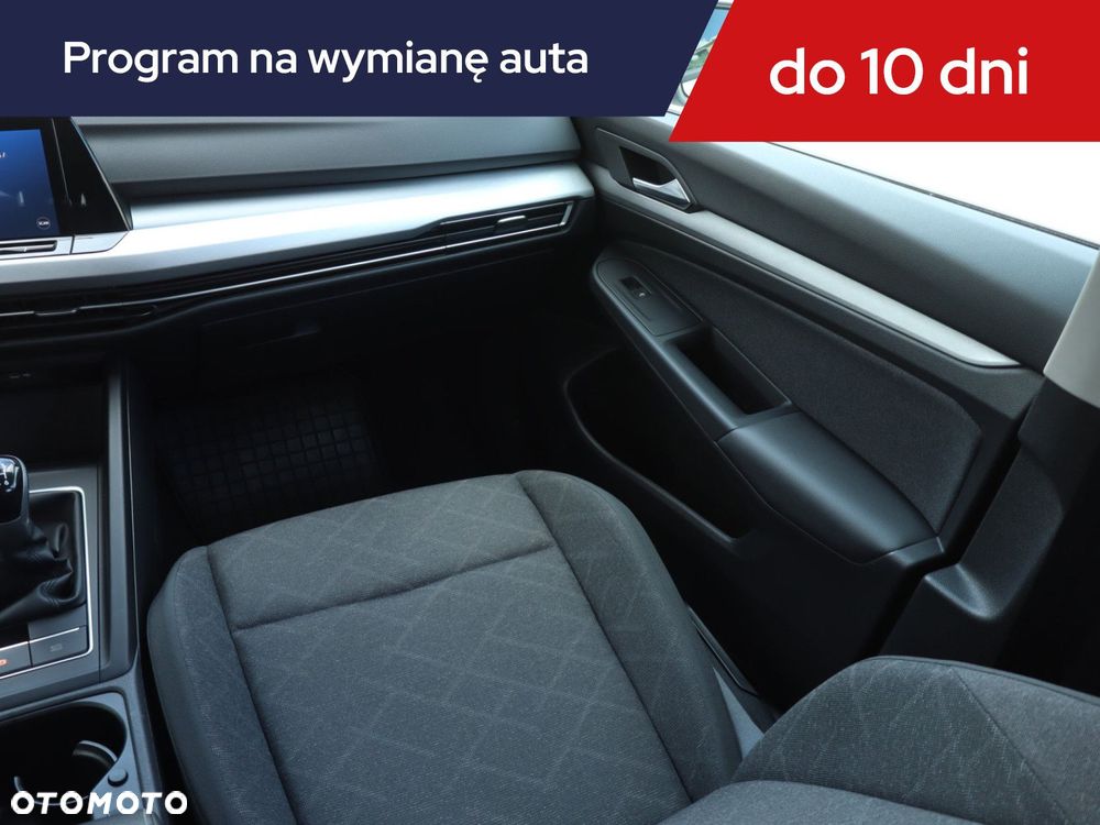 Volkswagen Golf Variant - 10