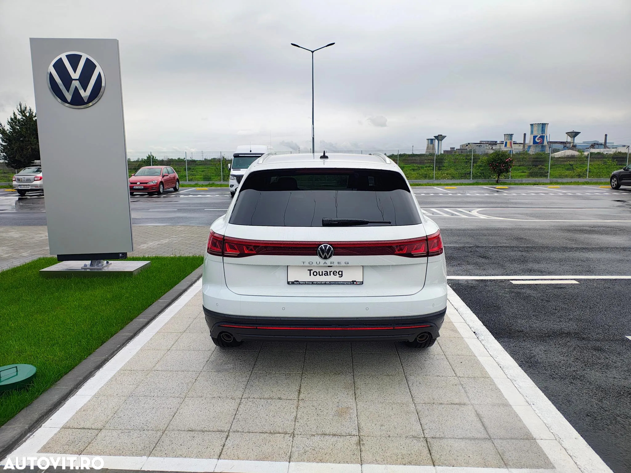 Volkswagen Touareg 3.0 V6 TDI 4Motion DPF Automatik - 6