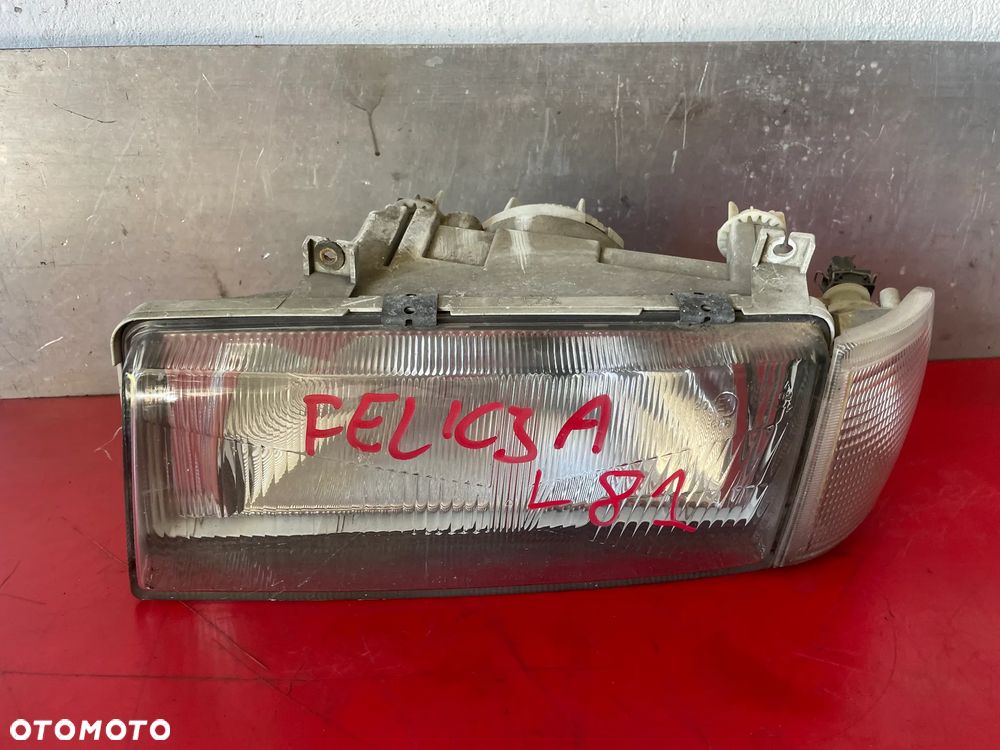 REFLEKTOR PRZÓD LEWY SKODA FELICIA - 1