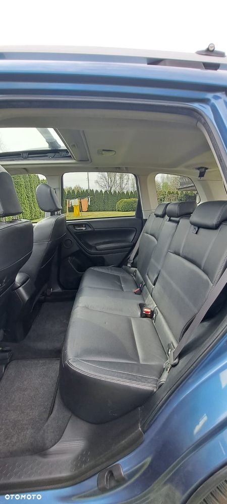 Subaru Forester 2.0XT Comfort Lineartronic EU6 - 10