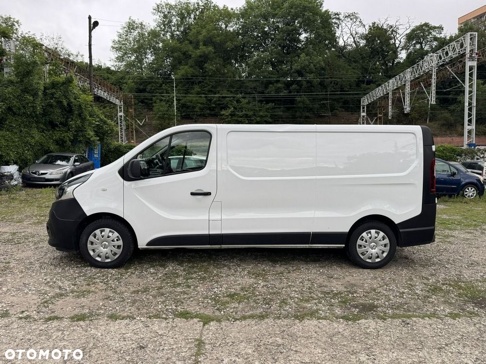 Nissan NV300 - 5