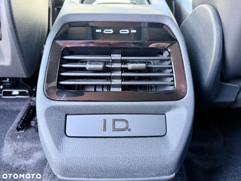 Volkswagen ID.4 77kWh Pro - 36