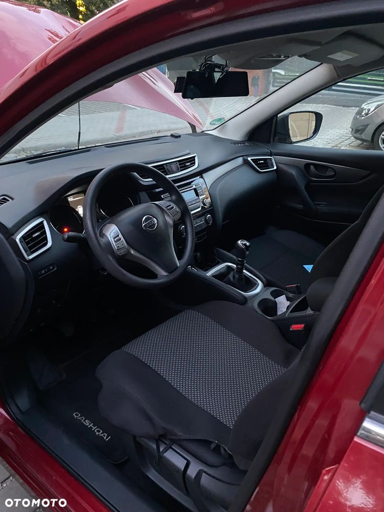 Nissan Qashqai 1.2 DIG-T Visia - 4