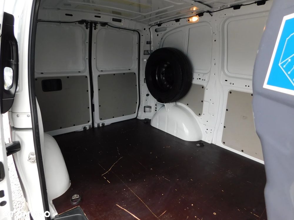 Mercedes-Benz VITO - 4