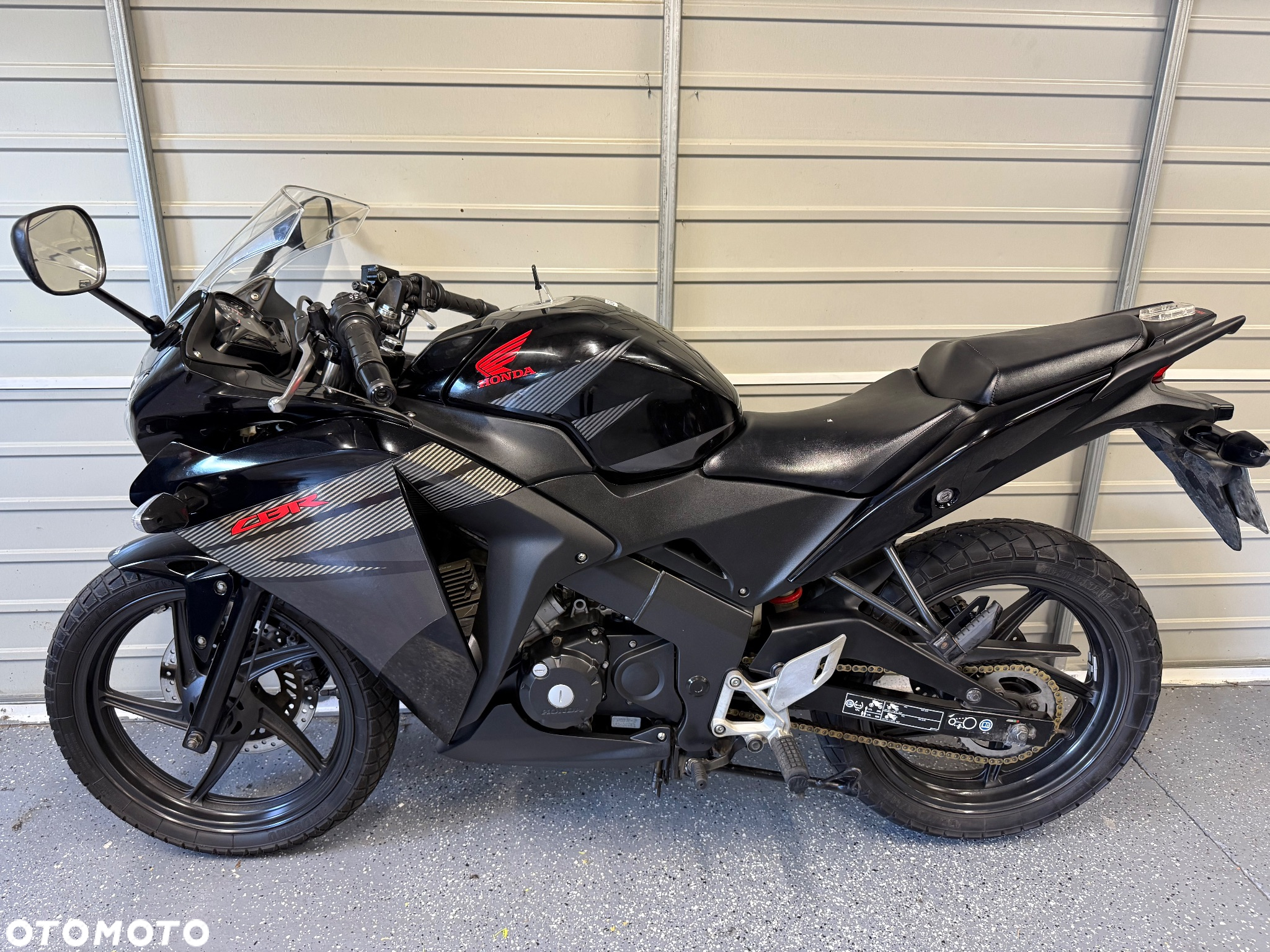 Honda CBR - 8
