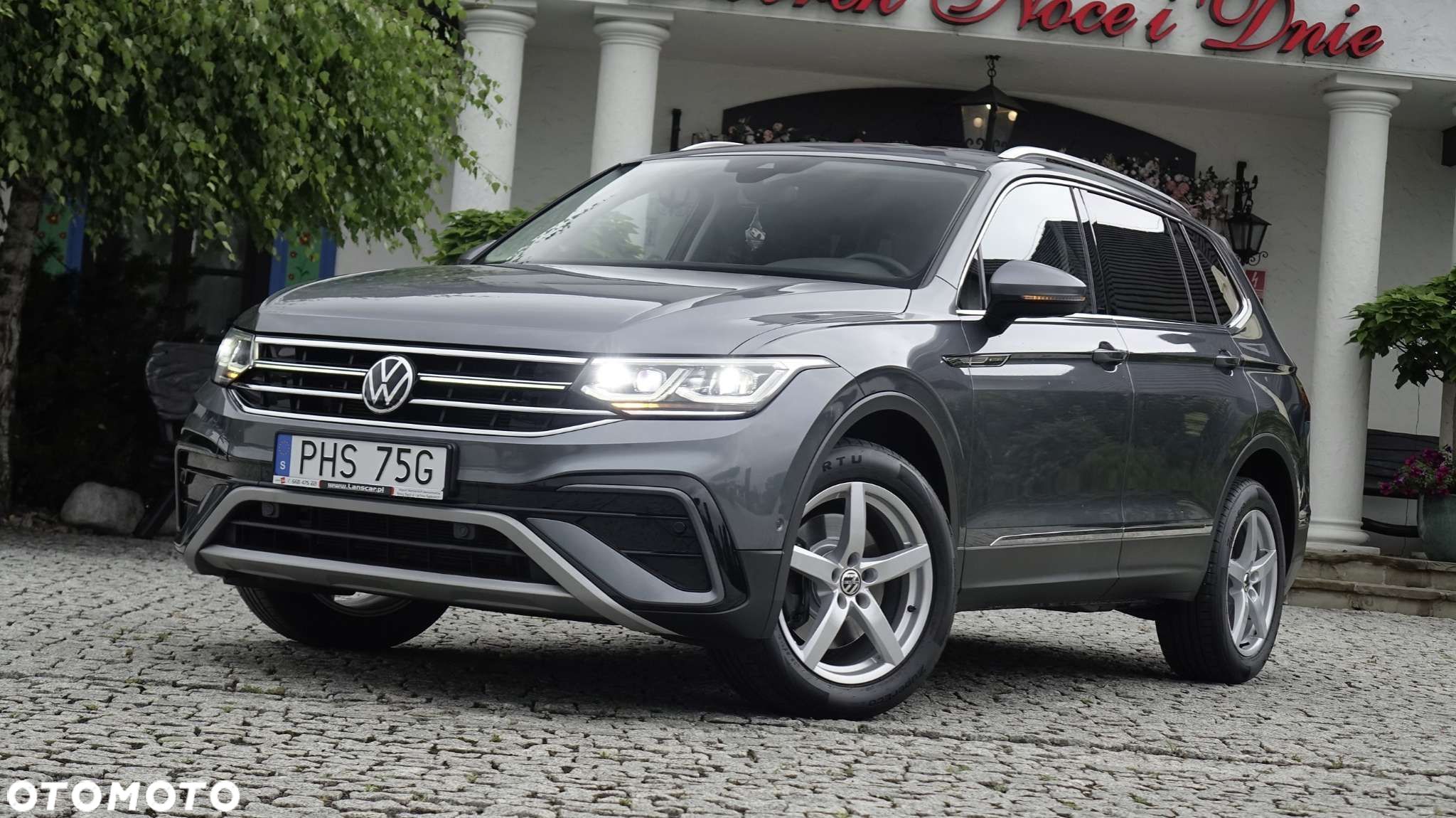 Volkswagen Tiguan Allspace - 1