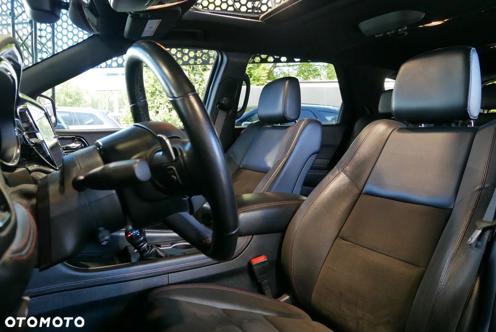 Dodge Durango - 12