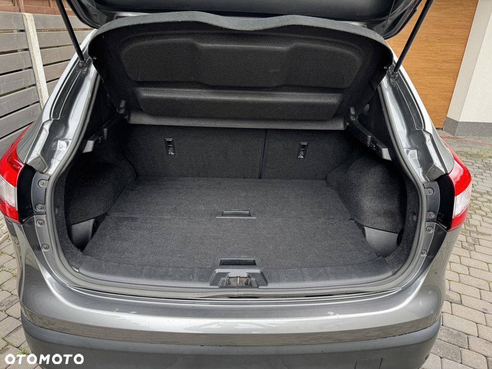 Nissan Qashqai 1.2 DIG-T N-Connecta - 39