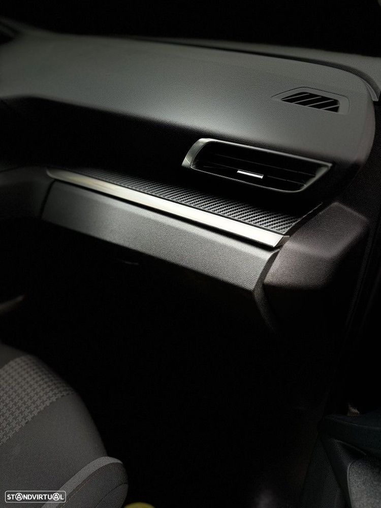 Peugeot 3008 1.5 BlueHDi Active Pack - 26