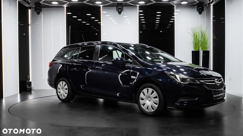 Opel Astra 1.6 CDTI Enjoy S&S - 9