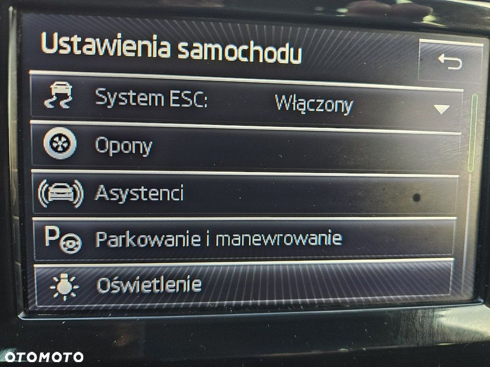 Skoda Octavia 2.0 TDI 4x4 DSG Scout - 31