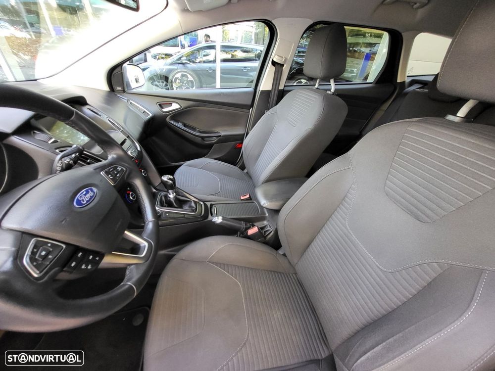 Ford Focus SW 1.5 TDCi Titanium - 13