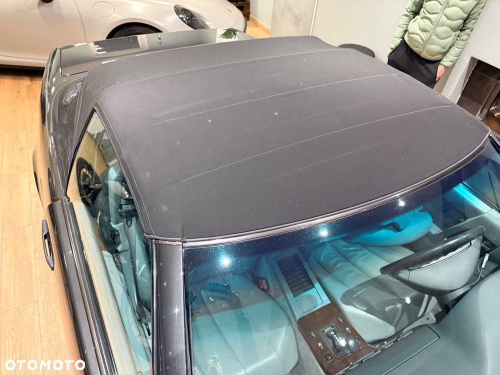 Mercedes-Benz SL - 29
