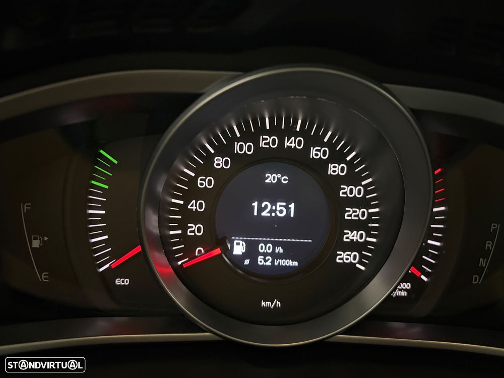 Volvo V40 Cross Country 1.6 D2 Momentum Powershift - 10