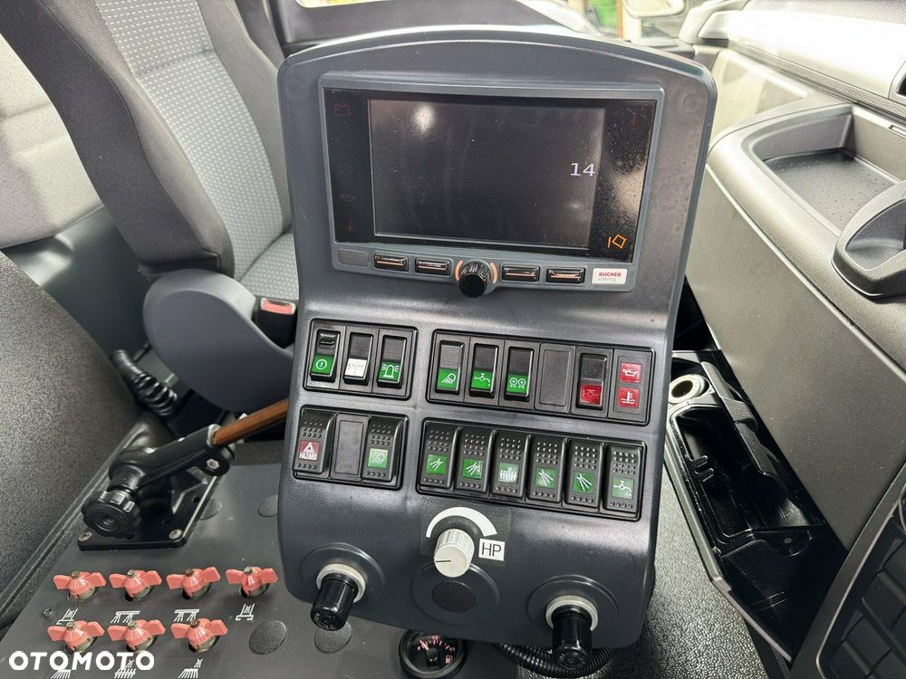 MAN TGS 18.320 E5 BUCHER OPTIFANT 8000 Zamiatarka Uliczna Euro 6 - 39