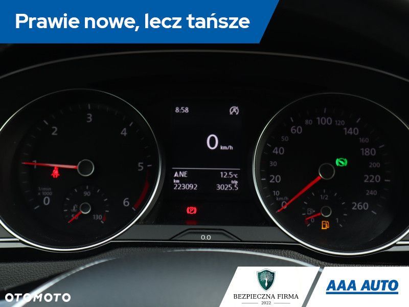 Volkswagen Passat Variant - 13